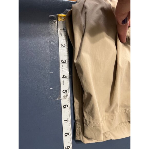 REI Co-Op Womens Cargo Hiking Shorts Size 14 Beige Nylon Outdoors Gorpcore - Picture 5 of 12